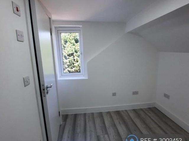 Flat for rent in London Borough of Haringey, Greater London