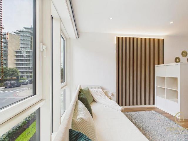 Studio for rent in Battersea Reach, Greater London