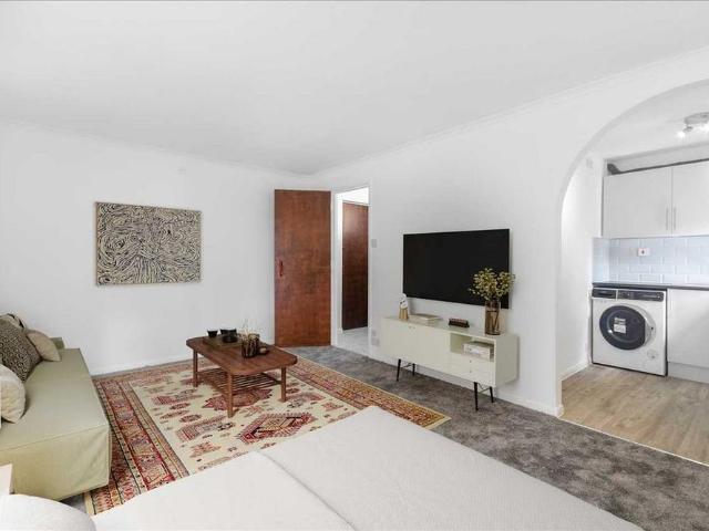 Studio for rent in London Borough of Croydon, Thornton Heath