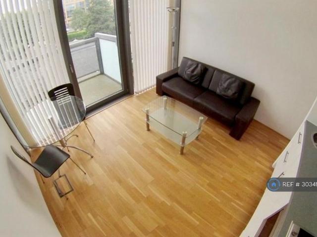 Studio for rent in City Centre, Georgia