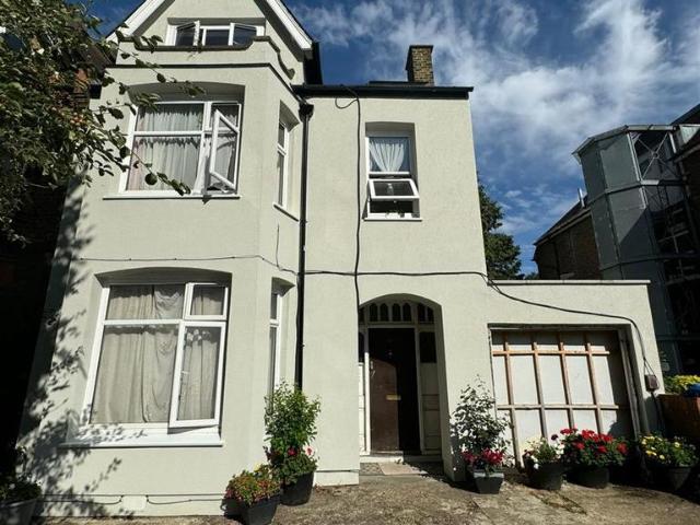 Flat for rent in Sudbury, Greater London