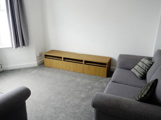 Studio for rent in Caldecott, Dromore