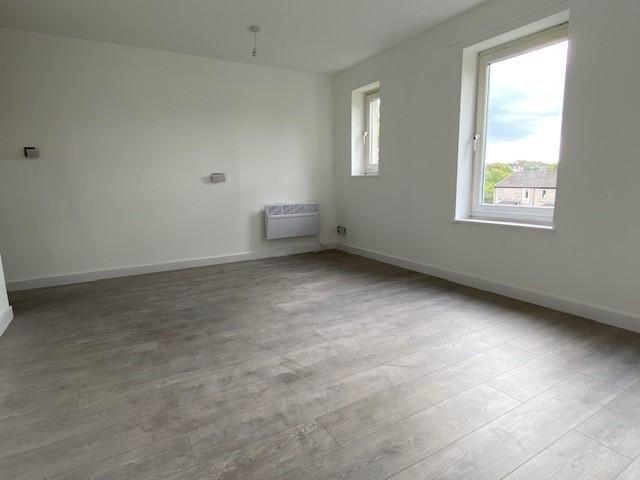 Studio for rent in West Crindledyke, Newmains