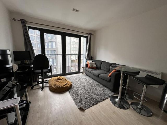 Studio for rent in Jewellery Quarter, West Midlands