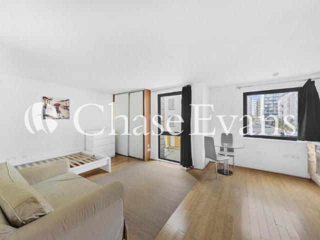 Flat for rent in London Borough of Lewisham, Deptford