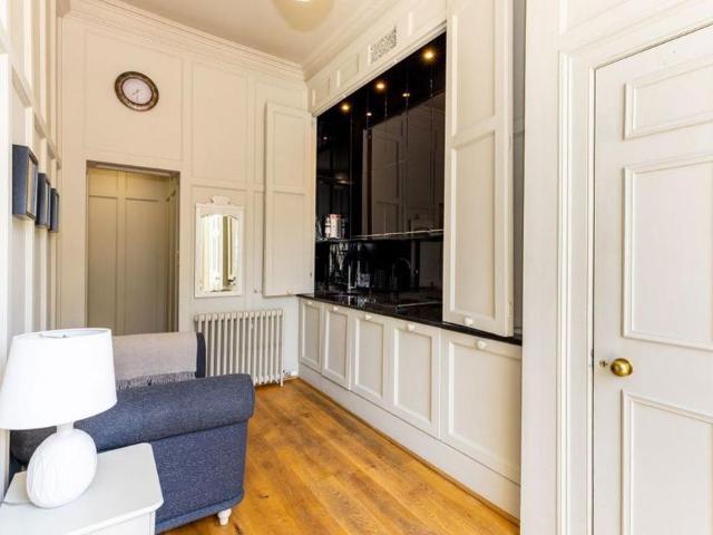 Studio for rent in Canonmills, Bellevue