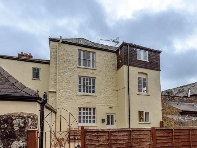 Flat for rent in Bromsberrow Heath, Gloucestershire