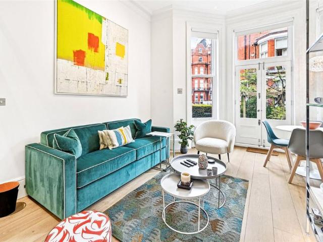 Studio for rent in Chelsea, Greater London