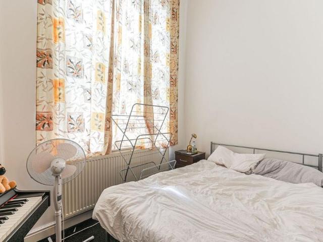 Studio for rent in Earl's Court, Greater London