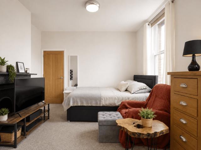 Studio for rent in St. Dunstan's, The Bridge