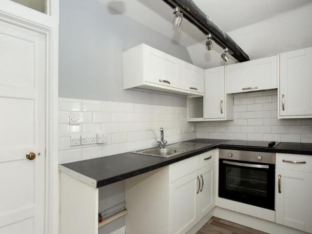 Studio for rent in Marlborough, Easton Royal