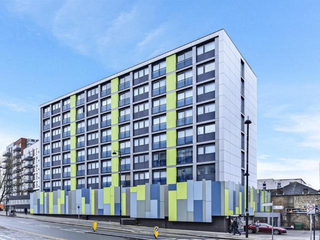 Flat for rent in Hayes, Isle Of Man