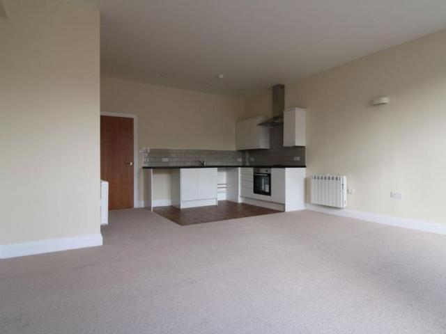 Studio for rent in Foord, Folkestone and Hythe