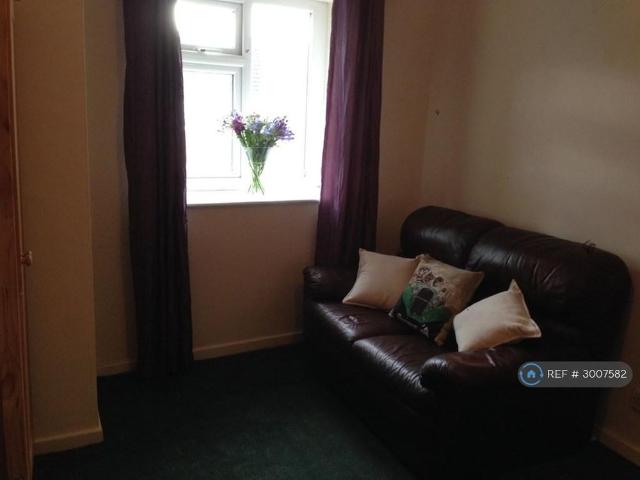 Studio for rent in Knottingley, West Yorkshire