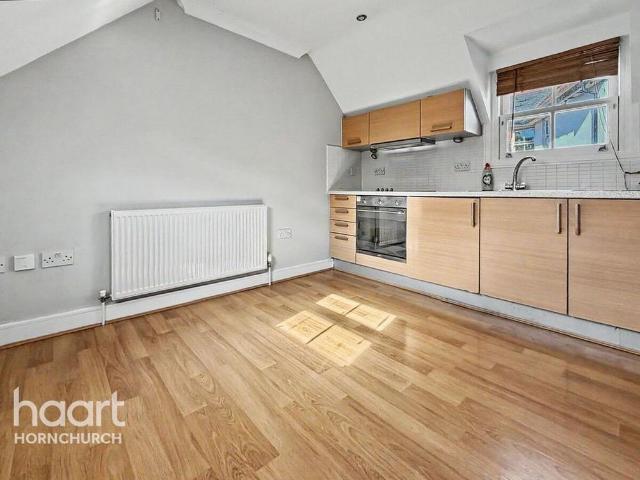 Studio for rent in Navestock Side, Essex