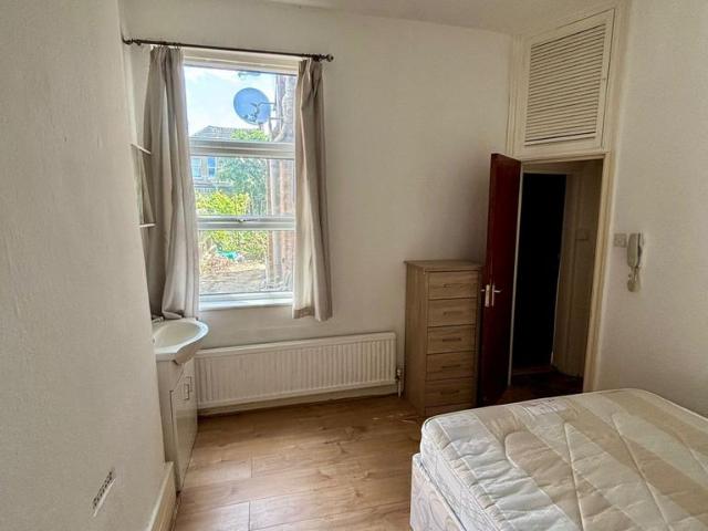 Flat for rent in Greater London