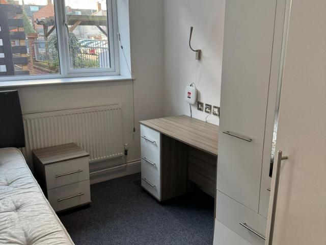Studio for rent in Spon End, West Midlands