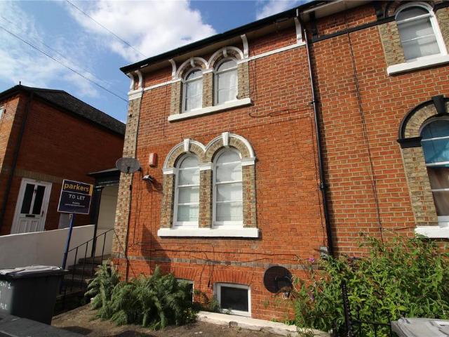 Flat for rent in Reading West, Reading
