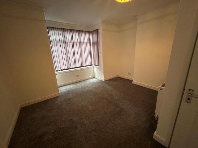 Studio for rent in Halesowen, West Midlands