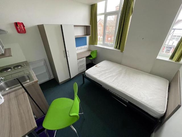 Studio for rent in Saltley, West Midlands