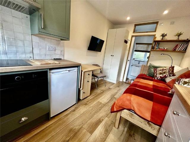 Studio for rent in High Salvington, Worthing