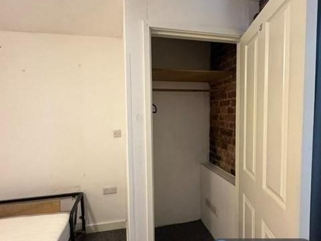 Studio for rent in Ruthin, Wales