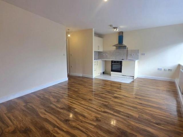 Studio for rent in Gants Hill, Greater London