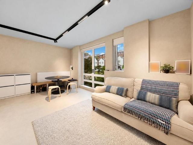 Studio for rent in City of Westminster, Greater London