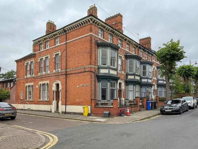 Flat for rent in Highfields, Old Wharf