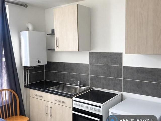 Studio for rent in Wymans Brook, Cheltenham