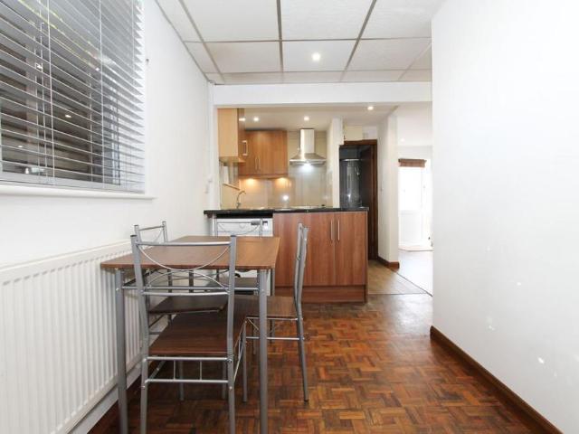 Studio for rent in London Borough of Ealing, Greenford