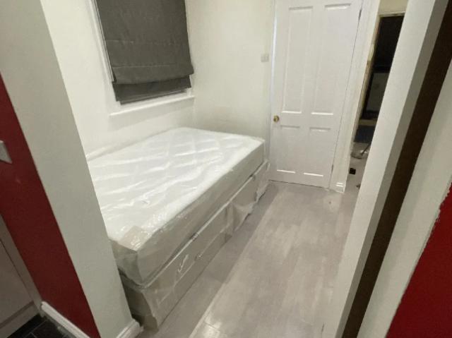 Studio for rent in London Borough of Ealing, Greater London