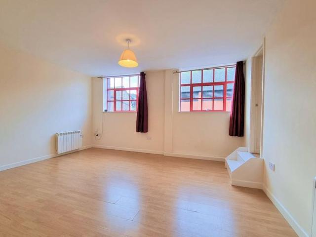 Studio for rent in Bull Ring, Worcester