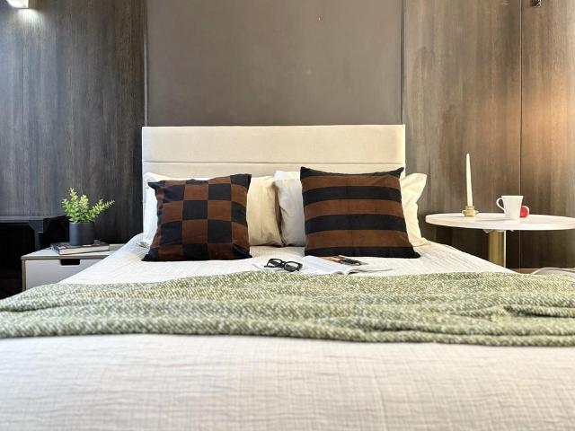 Flat for rent in London Borough of Hounslow, Isle Of Man