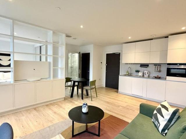 Studio for rent in Sudbury, Greater London