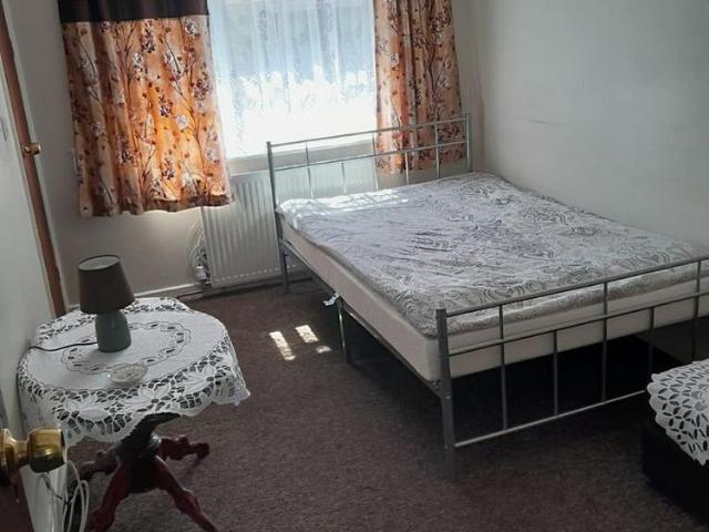 Studio for rent in Brierley Hill, West Midlands