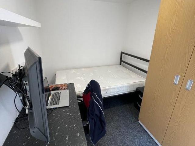 Flat for rent in Highfields, Old Wharf