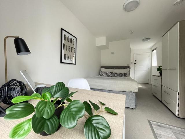 Studio for rent in Kingsland Place, Southampton