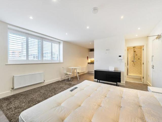 Studio for rent in London Borough of Camden, Greater London