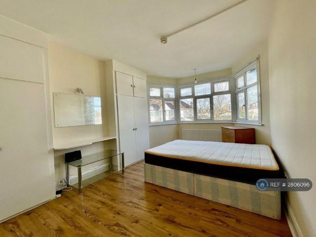 Studio for rent in Church End, Isle Of Man