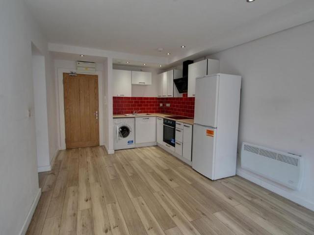 Studio for rent in St Matthew's, Old Wharf
