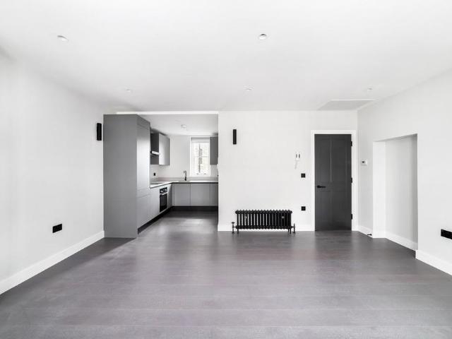 Studio for rent in St. James's, Mayfair