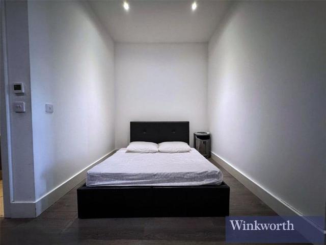 Studio for rent in Wealdstone, Greater London