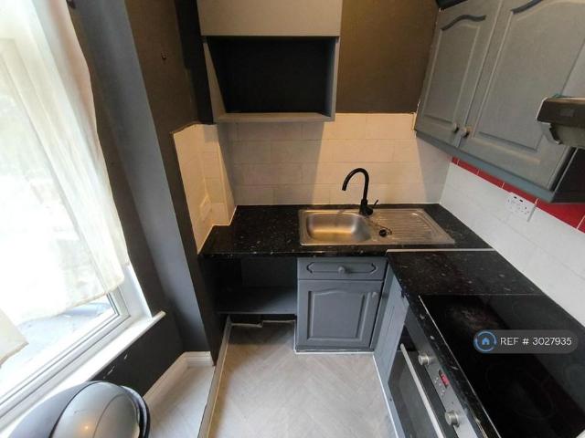 Studio for rent in London Borough of Ealing, Greater London