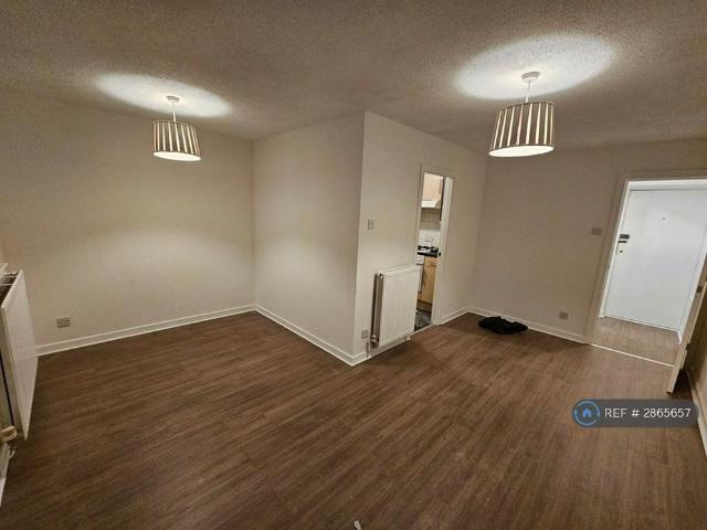 Studio for rent in Colshaw Farm, Wilmslow