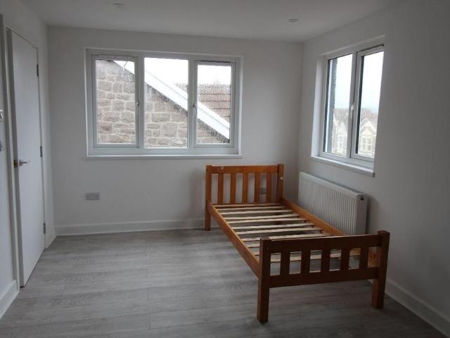 Studio for rent in Worle, Weston-super-mare