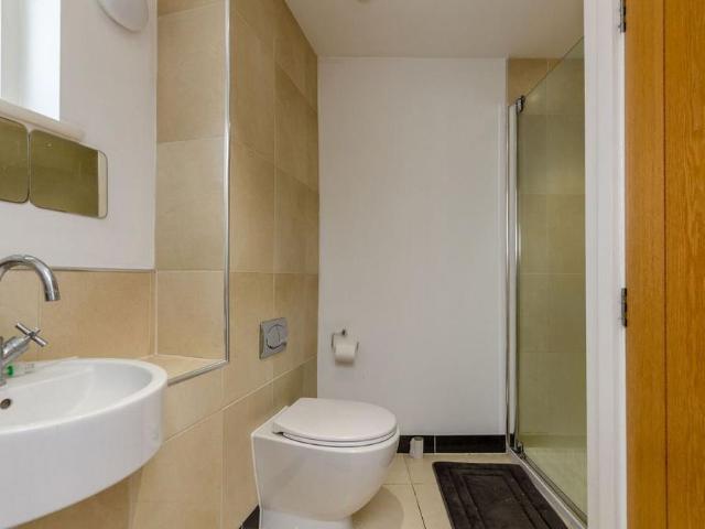 Studio for rent in Guildford Park, Westborough
