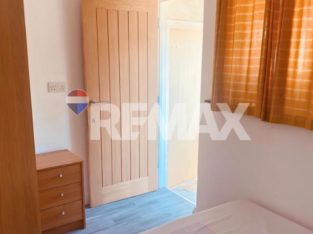 Studio for rent in Loxford, Seven Kings