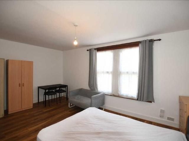 Studio for rent in Hornsey, Greater London