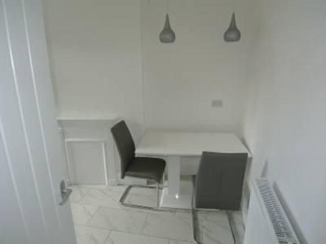Studio for rent in London Borough of Lewisham, Ladywell